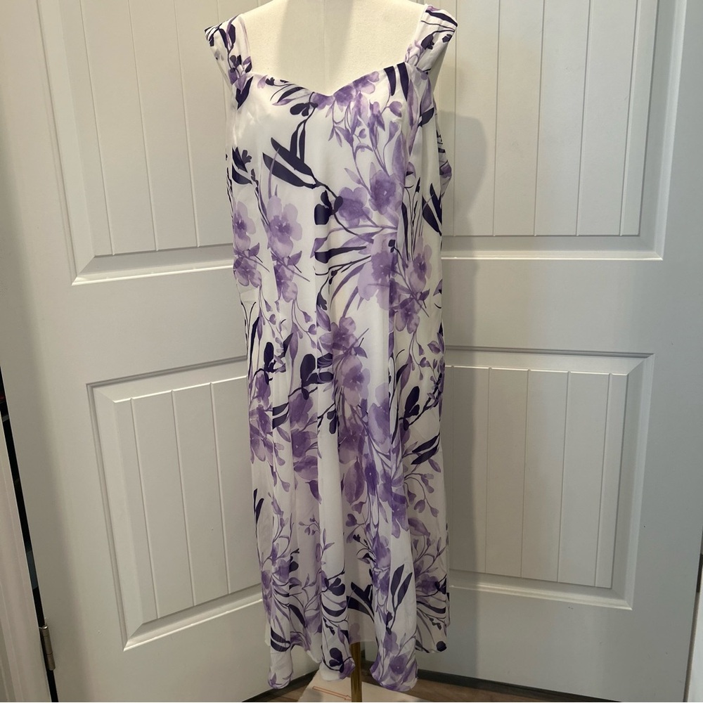Floral Connected Apparal Lined Dress - Picture 2 of 9